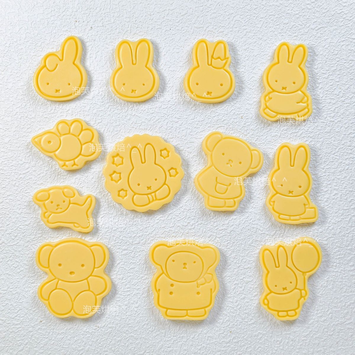 Kitchen Appliances Garage - Niedliche 3D-Presskeksform mit Miffy-Muster, wiederverwendbares Backwerkzeug,